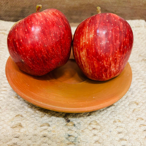 Gaala Apple| गाला सेब