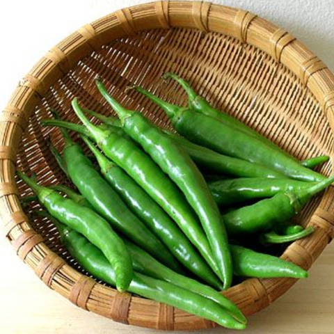 Green Chilli | हरी मिर्च